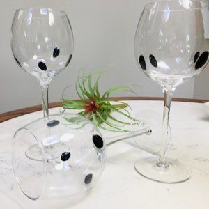 FIRM! ONLY $3.33/EACH!  BEAUTIFUL Classic Polka Dot Wine/Water/Juice Glasses (3)